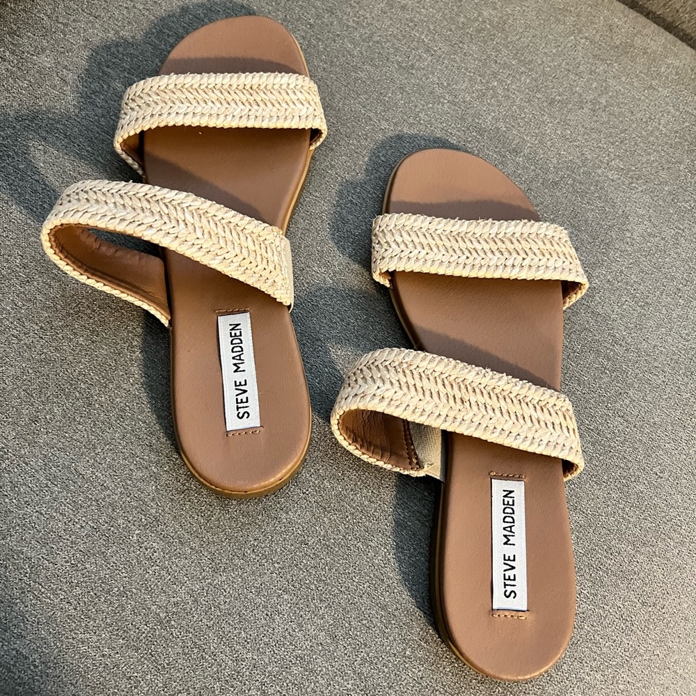 Steve Madden size 6 braided sandals. Never been worn.